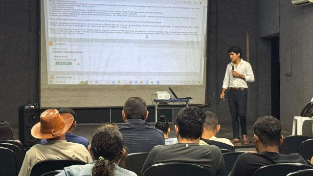 PIRACURUCA/PI: OFICINA CONTRATA+BRASIL CAPACITA EMPREENDEDORES PARA AMPLIAR ACESSO ÀS COMPRAS PÚBLICAS