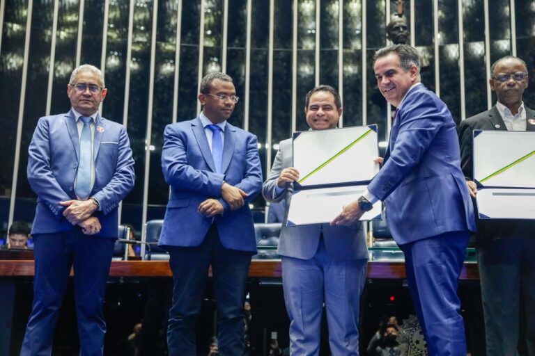 BRASÍLIA/DF: CIRO NOGUEIRA HOMENAGEIA 90 ANOS DA ASSEMBLEIA DE DEUS NO PIAUÍ EM SESSÃO ESPECIAL NO SENADO